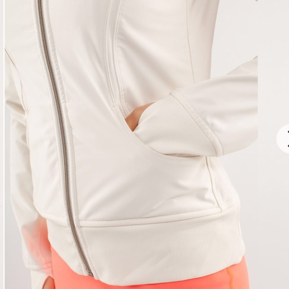 Lululemon Uba Hoodie NWT - Picture 4 of 8